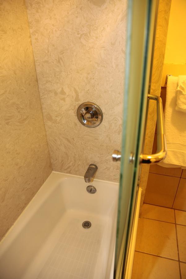 ברקלי Nash Hotel מראה חיצוני תמונה
